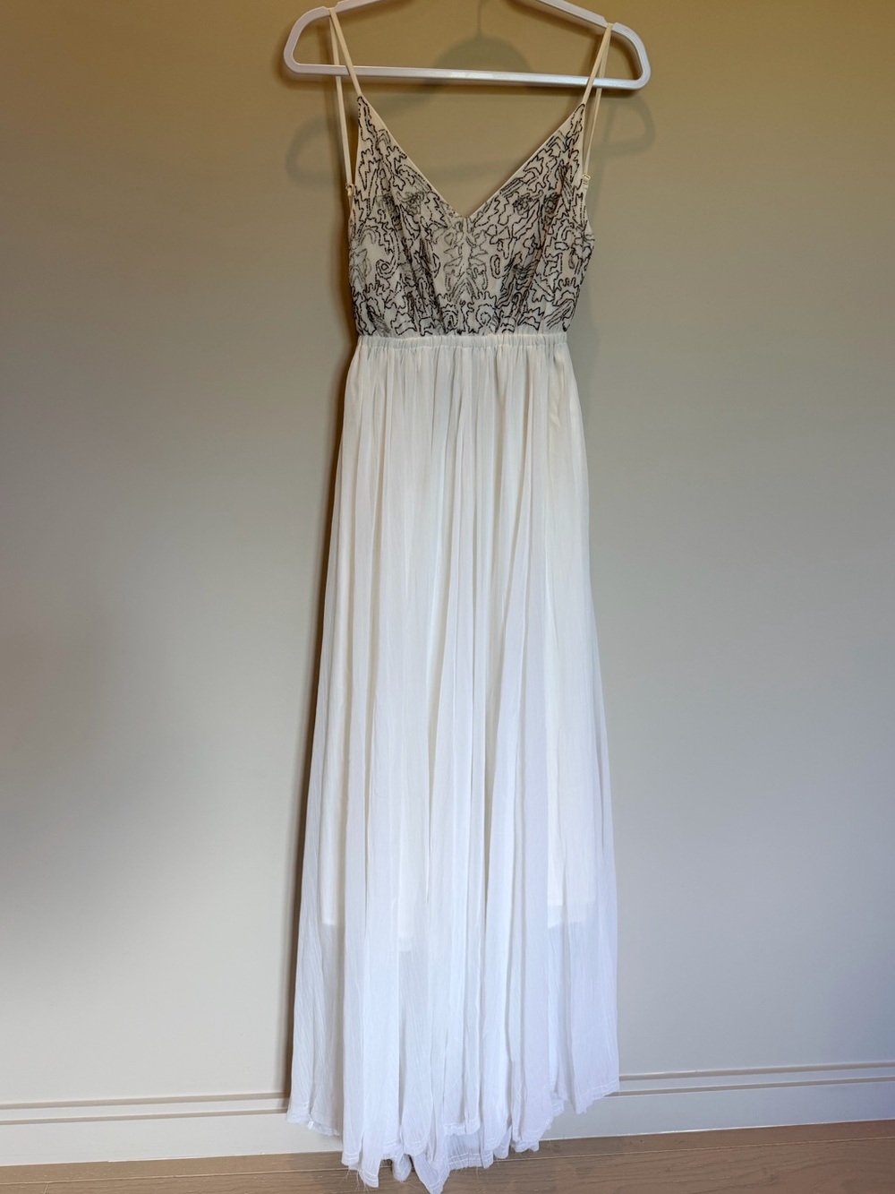 Raga Beaded Embroidered Chiffon Maxi Dress White Size M NWT